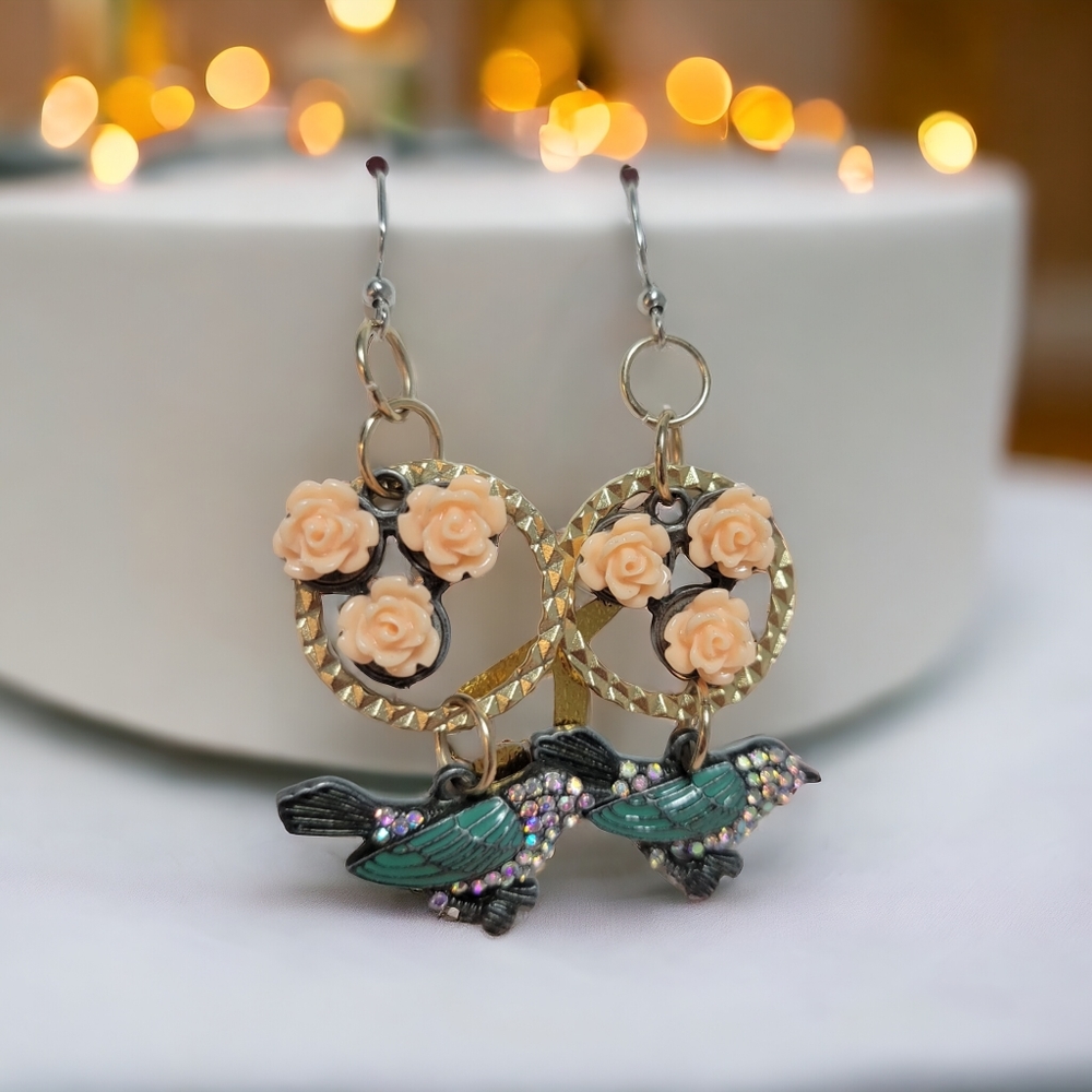 Bird dangle earrings